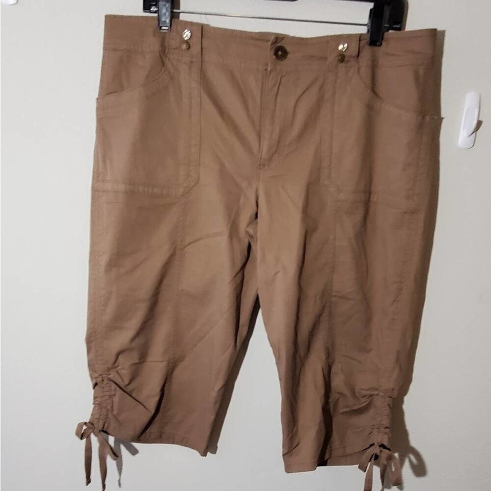 Nine West Brown tie leg high rise capri pants Size 12